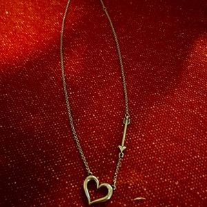 Love Struck Heart Necklace James Avery- in good condition